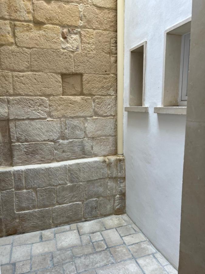 Li Turnisi Apartment Lecce Bagian luar foto
