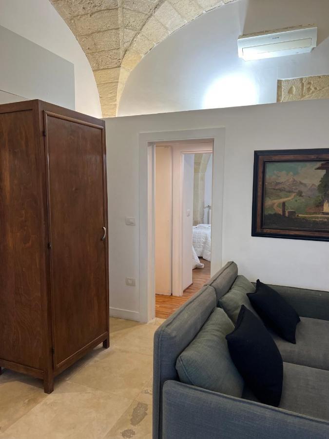 Li Turnisi Apartment Lecce Bagian luar foto